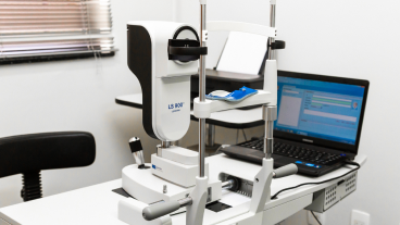 Equipamento do exame de biometria